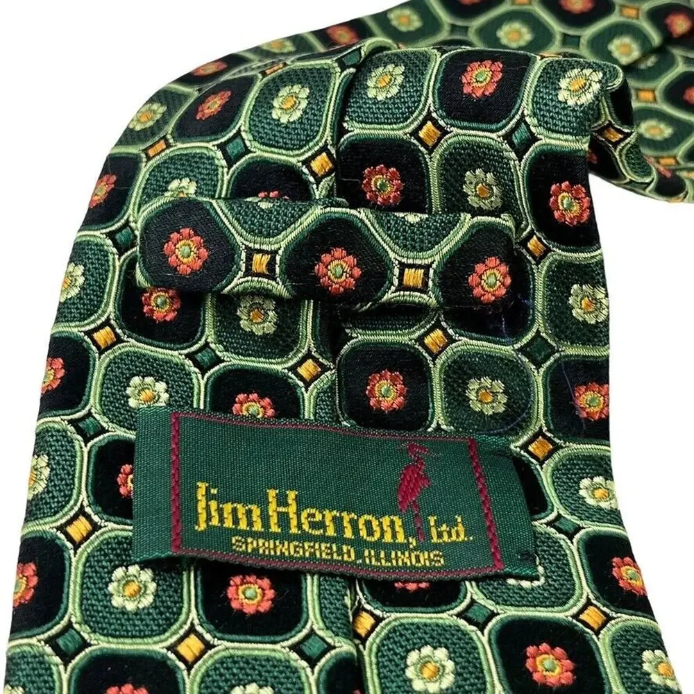 JZ Boulder Jim Herron Mens Green Floral All Silk Hand Made Necktie Neck Tie 3.5